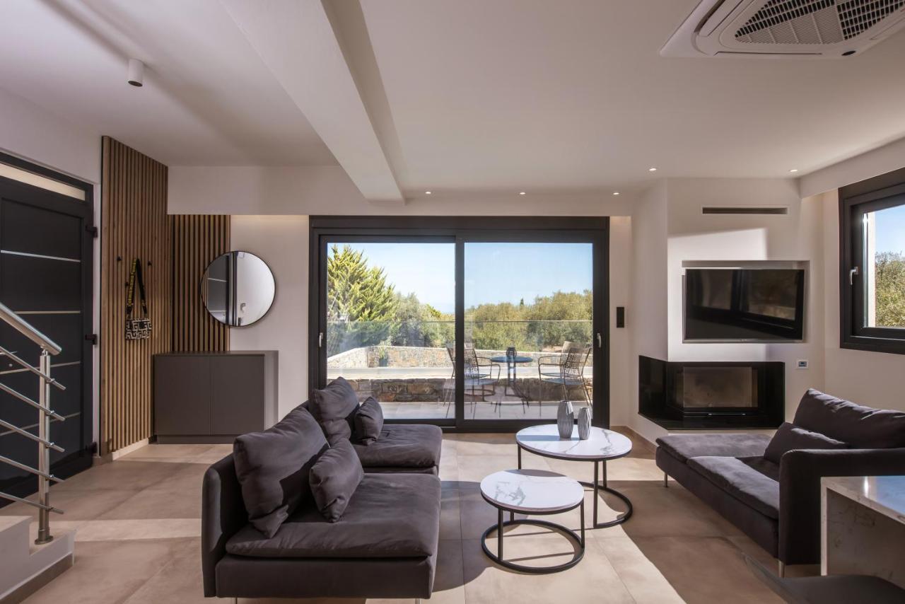 Luxury Villa Marelina แอร์ซอนิสซอส ภายนอก รูปภาพ