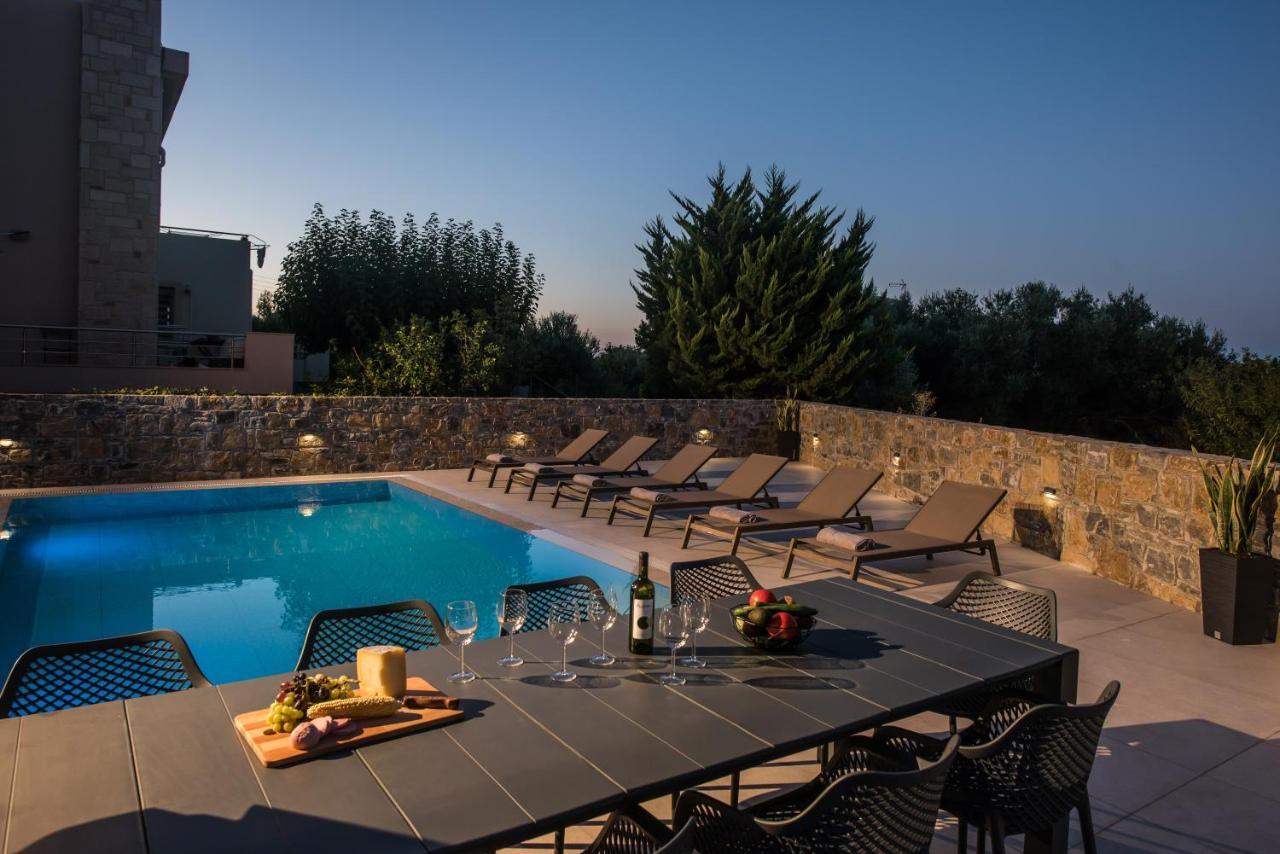 Luxury Villa Marelina แอร์ซอนิสซอส ภายนอก รูปภาพ