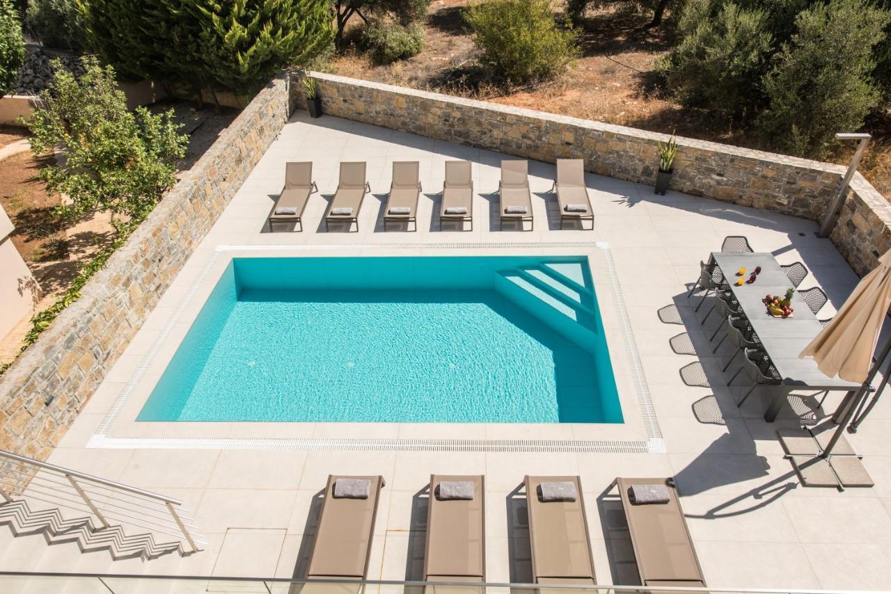 Luxury Villa Marelina แอร์ซอนิสซอส ภายนอก รูปภาพ