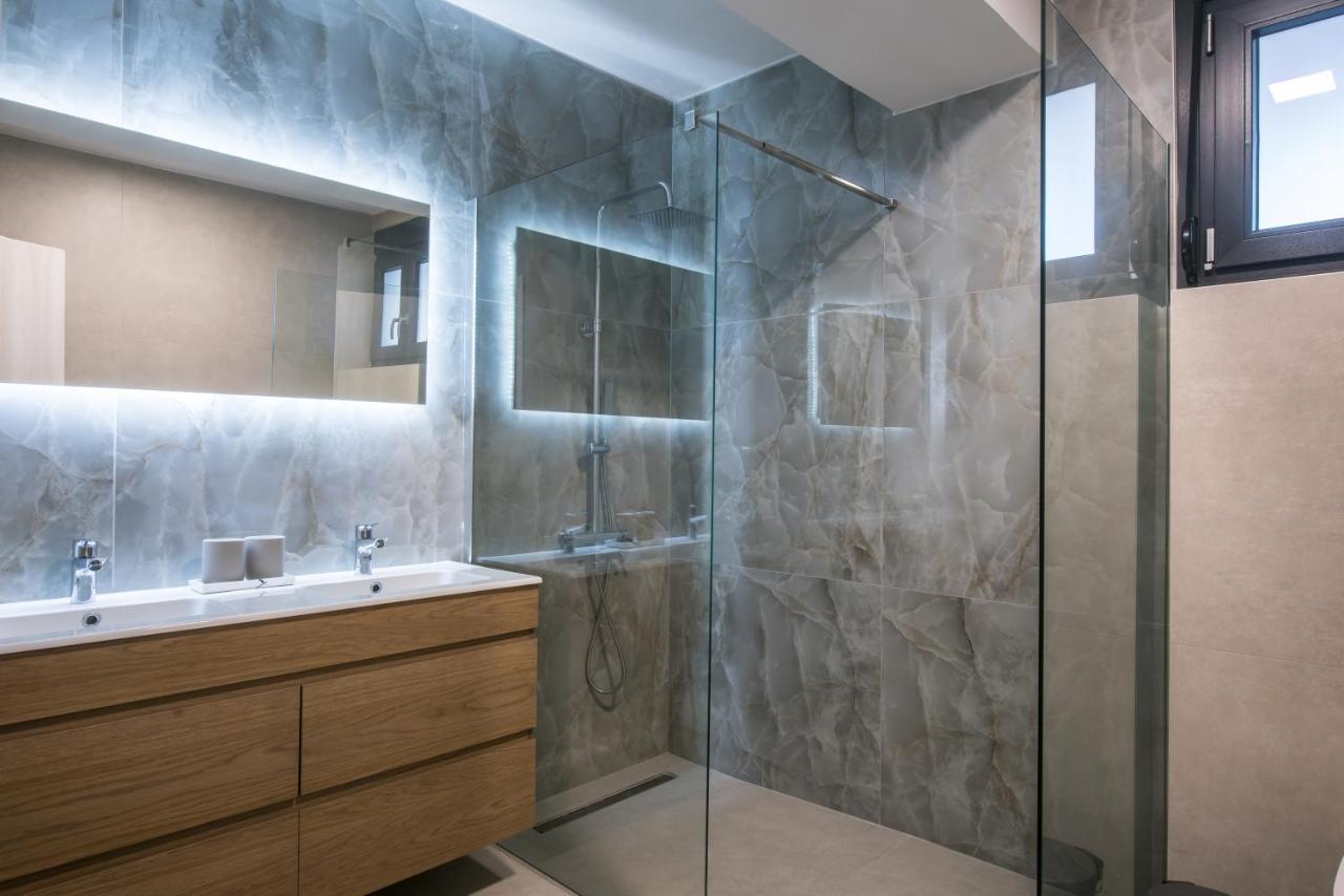 Luxury Villa Marelina แอร์ซอนิสซอส ภายนอก รูปภาพ